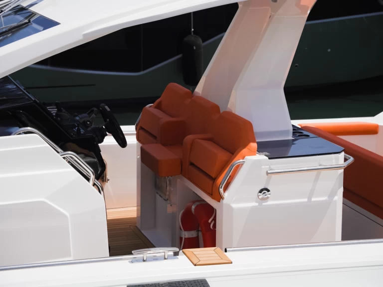 Huur een Pirelli Pirelli 42 EFB in Torre Annunziata