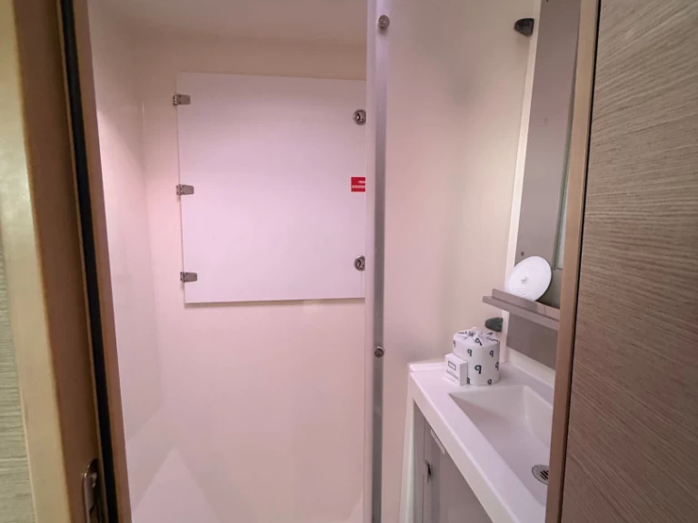 Huur Catamaran met of zonder schipper Fountaine Pajot in Road Town