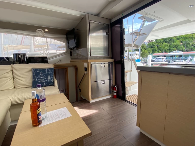 Jachthuur in Road Town - Fountaine Pajot Lucia 40 via SamBoat