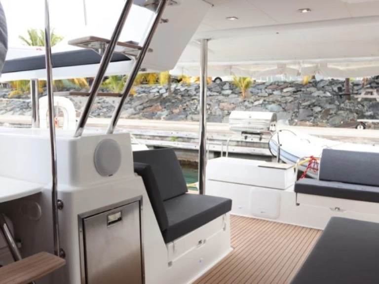 Fountaine Pajot Fountaine Pajot Saba 50 (Owner's Version) te huur van particulier of professional in Road Town