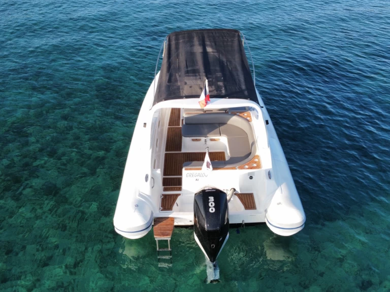 Verhuur RIB Lomac met vaarbewijs