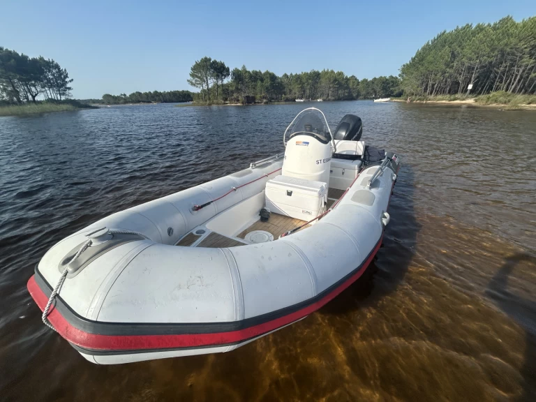 RIB te huur in Le Moutchic voor de beste prijs