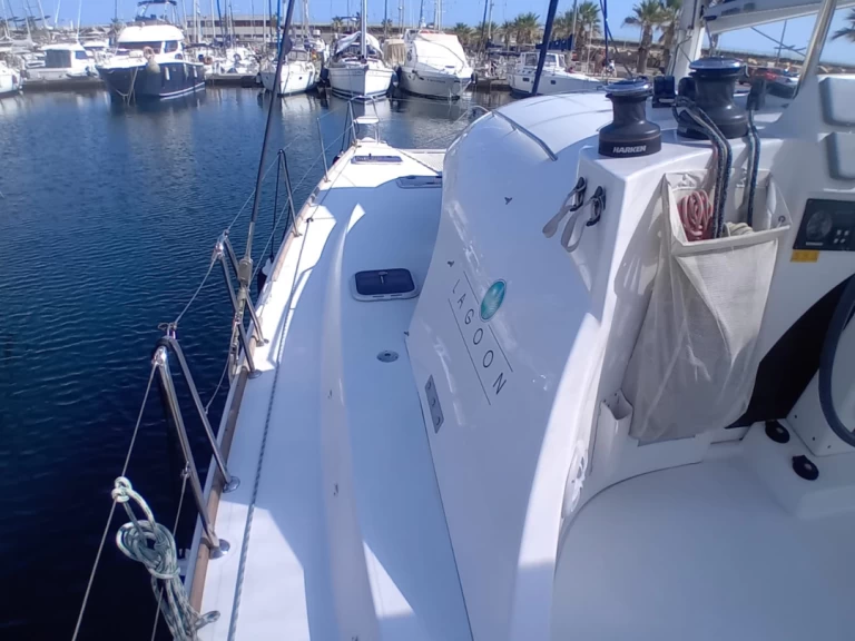 Huur Catamaran met of zonder schipper Lagoon in Torrevieja