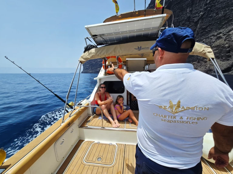 Bertram Bertram 28 flybrigde te huur van particulier of professional in Guía de Isora