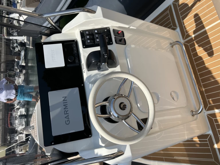 Capelli Tempest 700 te huur van particulier of professional in Lège-Cap-Ferret