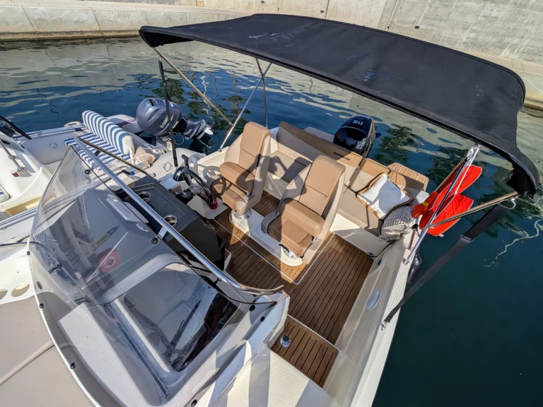 Bootverhuur Six-Fours-les-Plages goedkoop Quicksilver 605 Sundeck