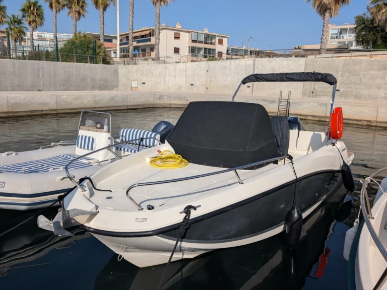 Bootverhuur Six-Fours-les-Plages goedkoop Quicksilver 605 Sundeck