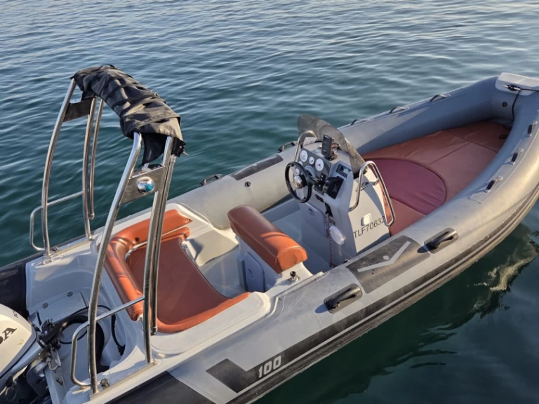 Huur een Marsea Marsea CM 100 in Marseille