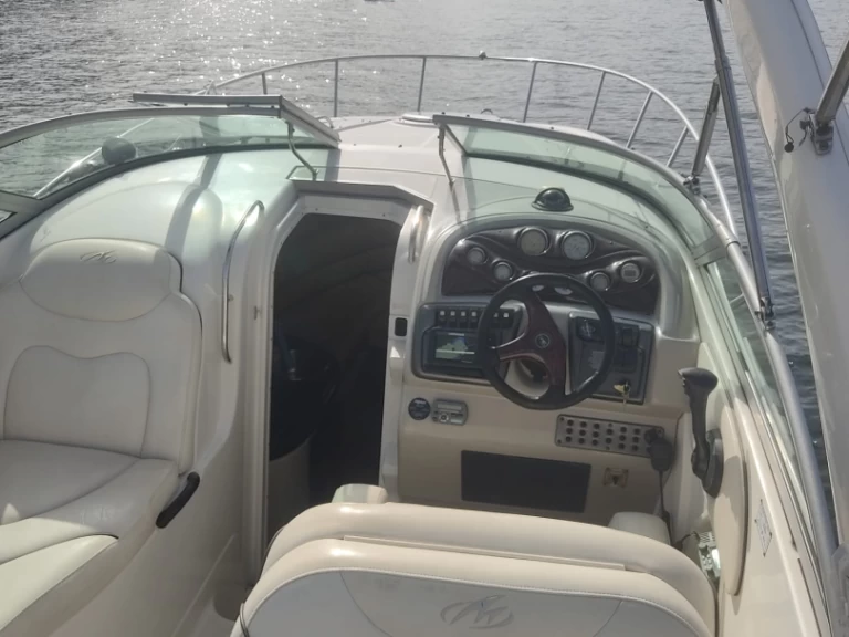 Jachthuur in Combarro - Monterey 270 cr via SamBoat