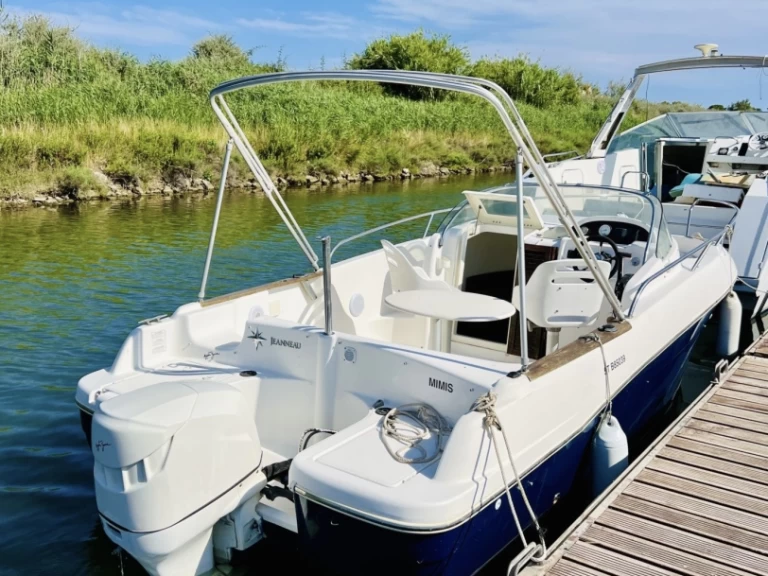 Verhuur Motorboot in Carnon-Plage - Jeanneau Cap Camarat 625 WA