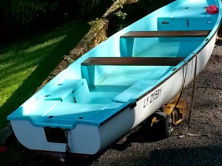 Barque Beauquis te huur van particulier of professional in Saint-Jorioz