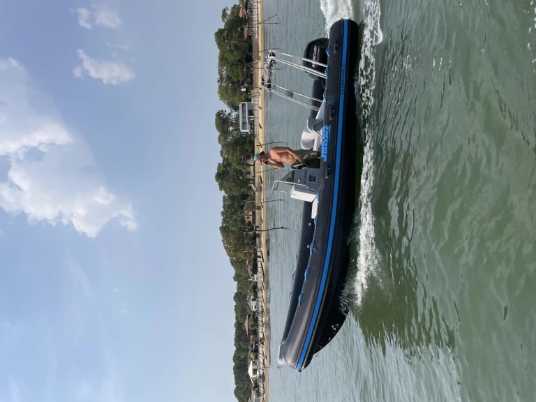 Huur een Capelli Tempest 700 Sun in Le Canon