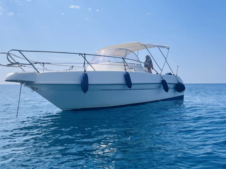 Huur een Capelli Capelli 27 Wa in Genova