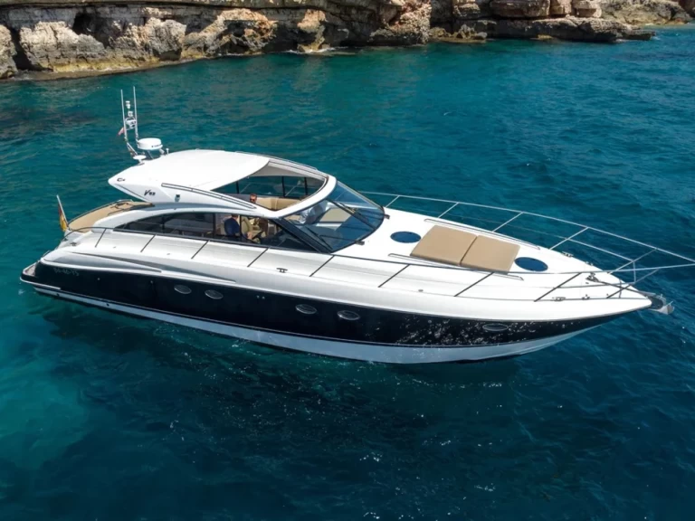 Bootverhuur Princess Princess V53 in Cannes via SamBoat