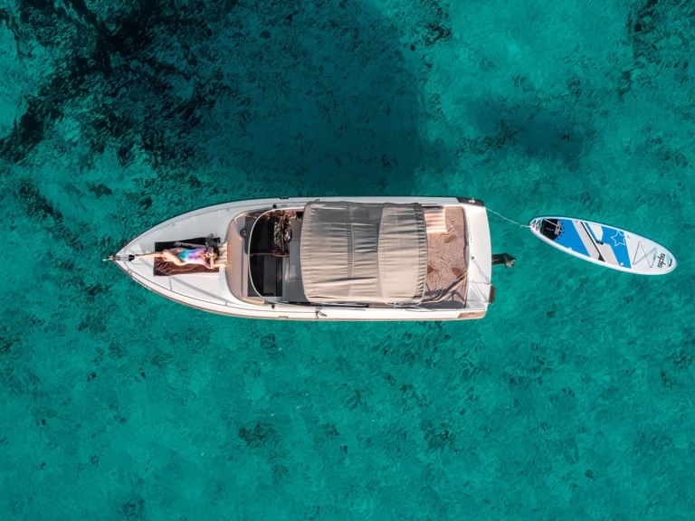 Motorboot te huur in Ibiza Town voor de beste prijs