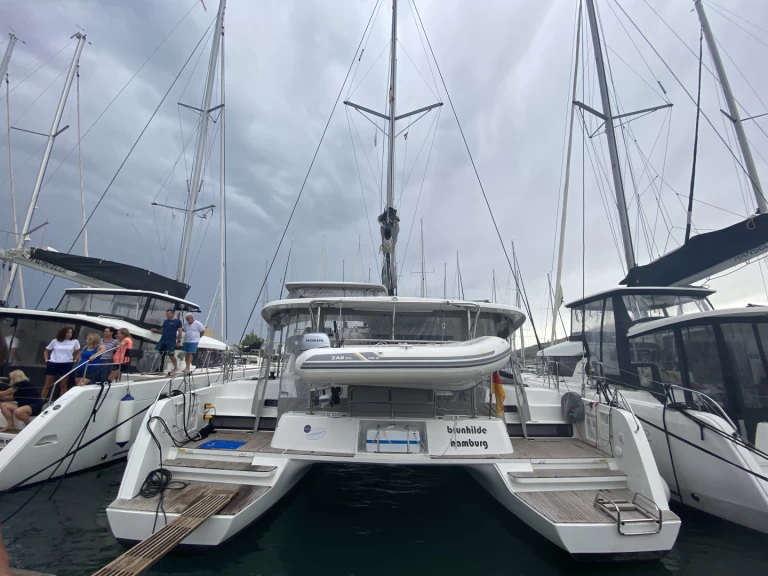 Catamaran te huur in Saint George's voor de beste prijs