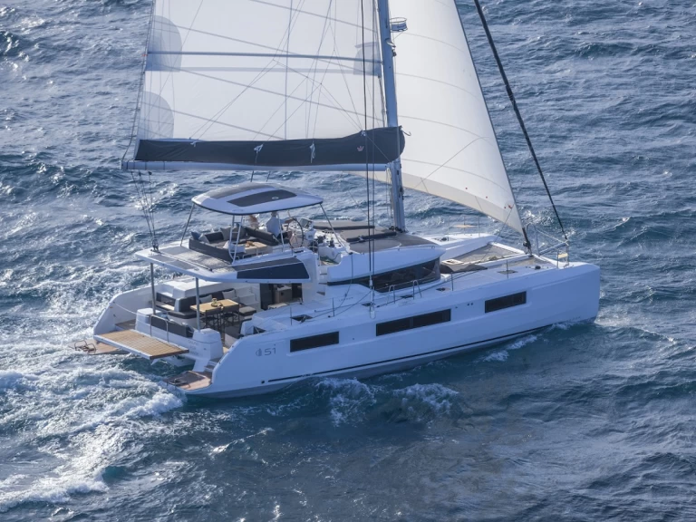 Huur Catamaran met of zonder schipper Lagoon in Trogir