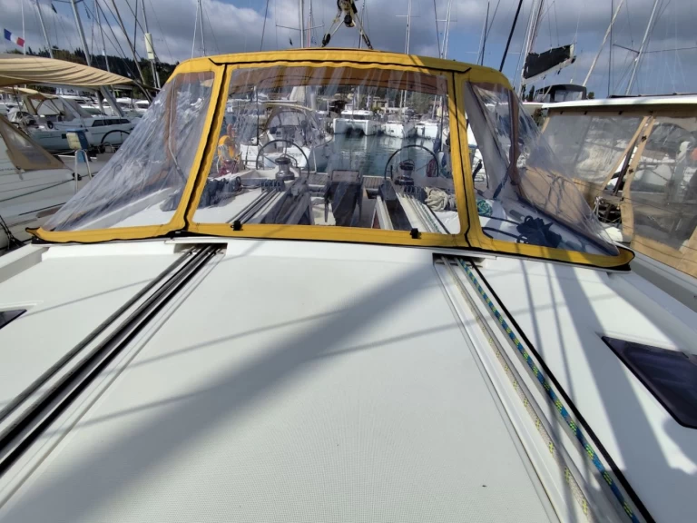 Bootverhuur Bénéteau Oceanis 48 in Gouviá via SamBoat