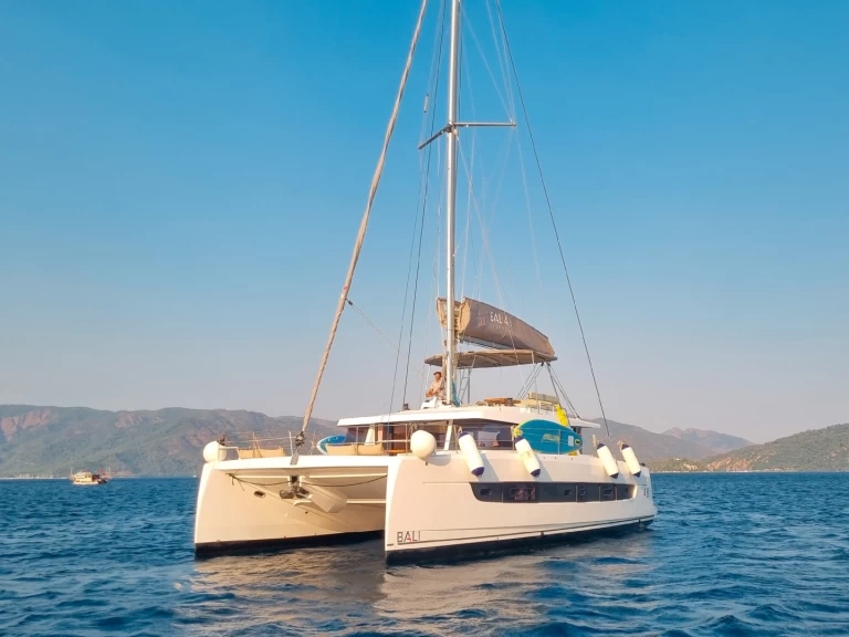 Verhuur Catamaran Bali met vaarbewijs