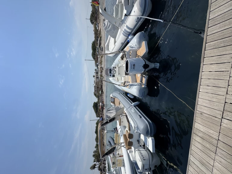 RIB te huur in Villaggio San Teodoro voor de beste prijs