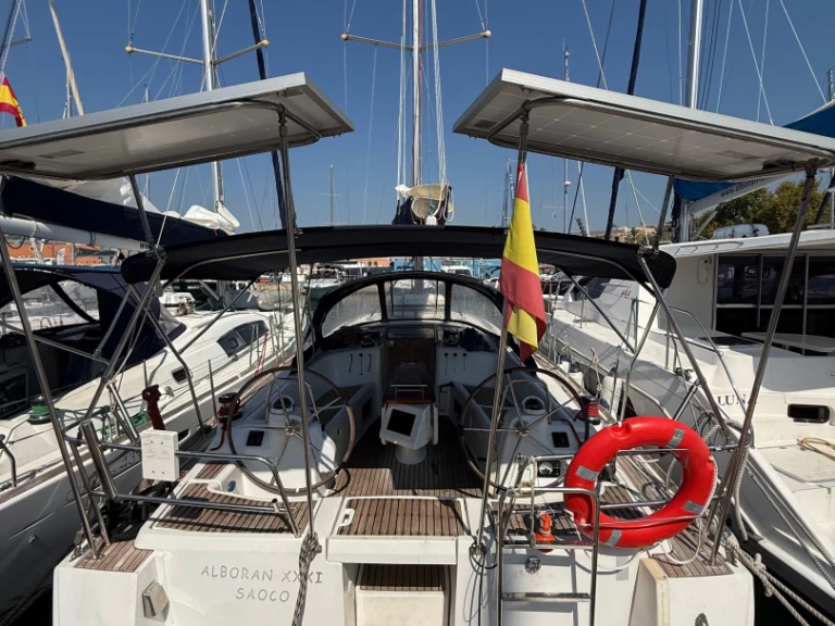 Bootverhuur Palma de Mallorca goedkoop Oceanis 43