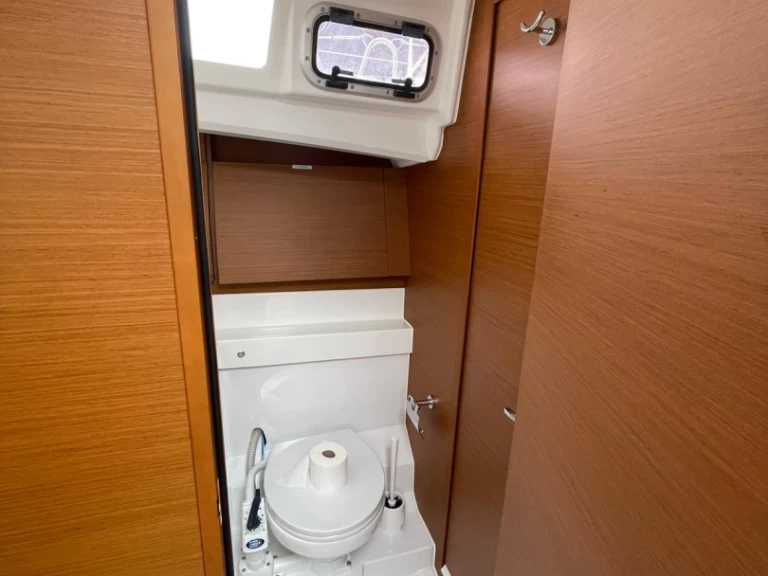 Jachthuur in Palma de Mallorca - Jeanneau Sun Odyssey 440 via SamBoat