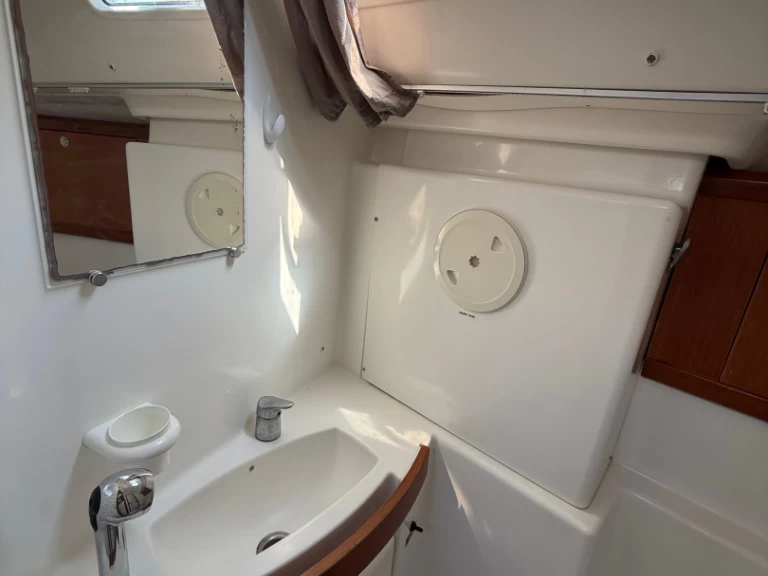 Jachthuur in Las Galletas - Bénéteau Oceanis 43 via SamBoat