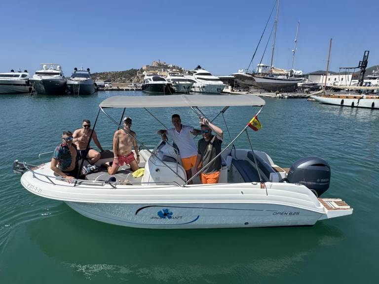 Huur Motorboot met of zonder schipper Pacific Craft in Ibiza Town