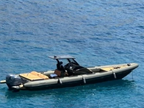 ZEN MARINE ZEN 40S te huur van particulier of professional in Pounta