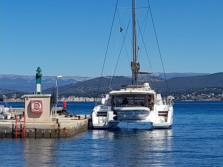 Catamaran te huur in Ajaccio voor de beste prijs