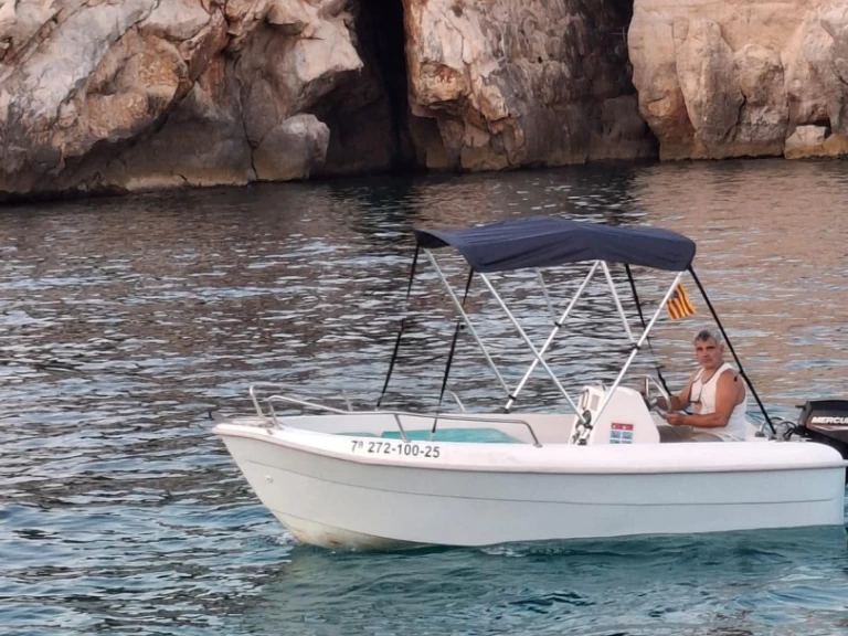 Motorboot te huur in Cala Galdana voor de beste prijs