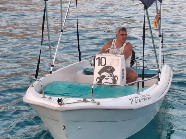 Estable 400 te huur van particulier of professional in Cala Galdana