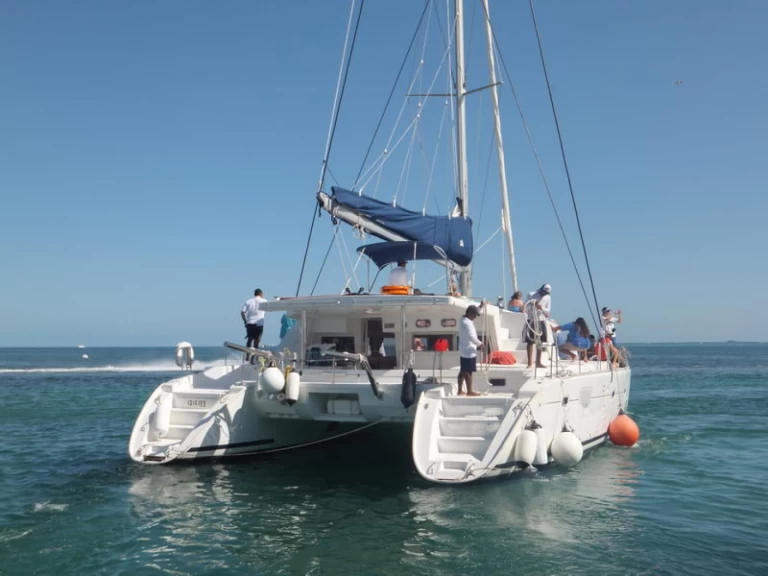 Huur een Lagoon 550 in Cancun