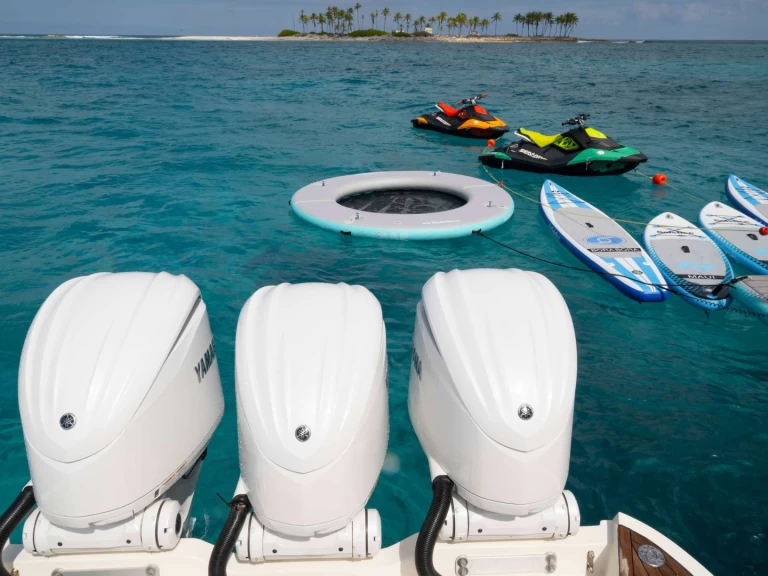 Mangusta TOTAL te huur van particulier of professional in Miami