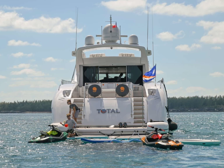 Huur Jacht met of zonder schipper Mangusta in Hurricane Hole
