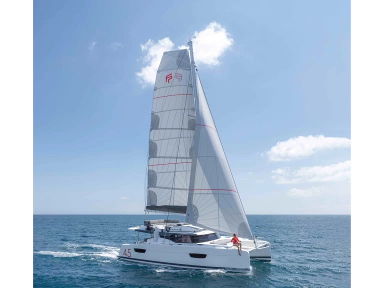 Bootverhuur Fountaine Pajot Elba 45 S in Cogolin via SamBoat