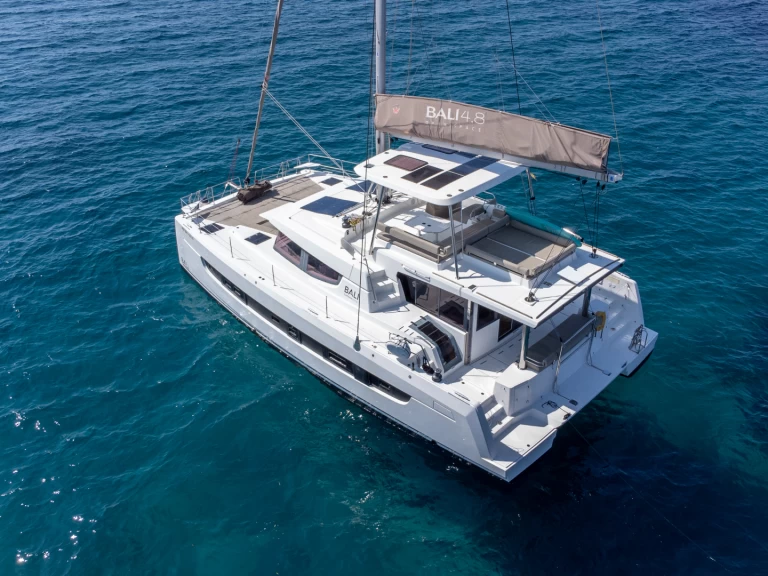 Verhuur Catamaran Bali met vaarbewijs