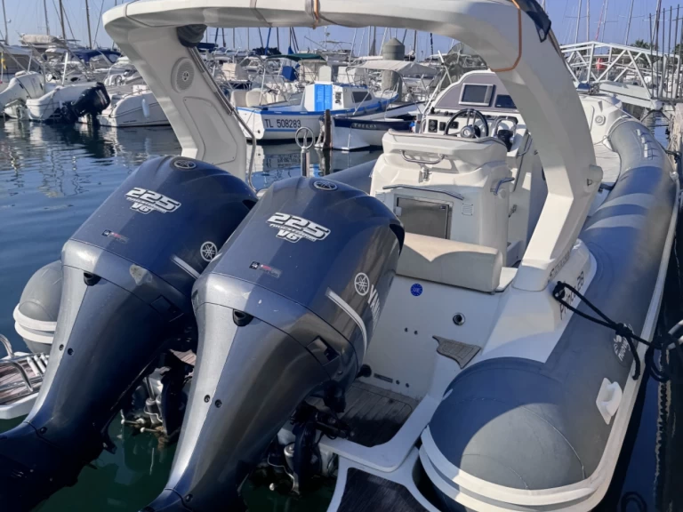 Huur een Nuova Jolly Prince 28 WA in Albufeira