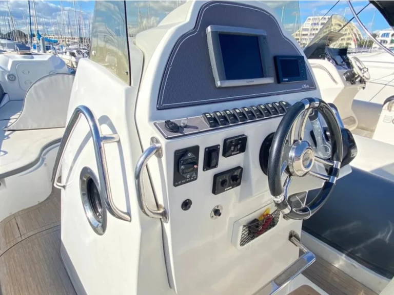 Bootverhuur Albufeira goedkoop Prince 28 WA