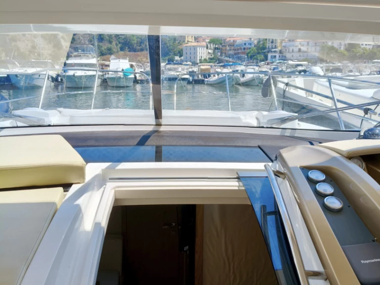 Verhuur Motorboot in Napels - Sessa Marine C38