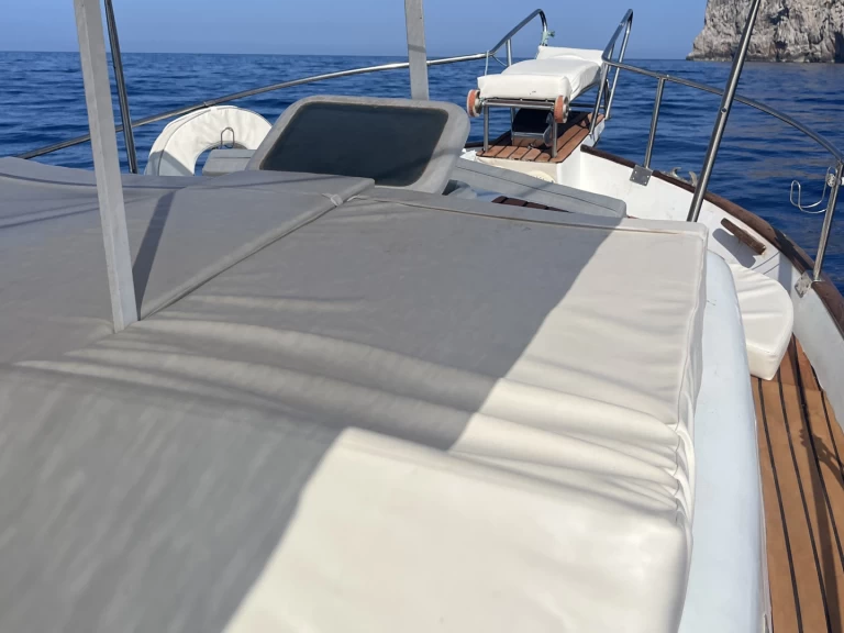 Huur Motorboot met of zonder schipper Majoni in Palma de Mallorca