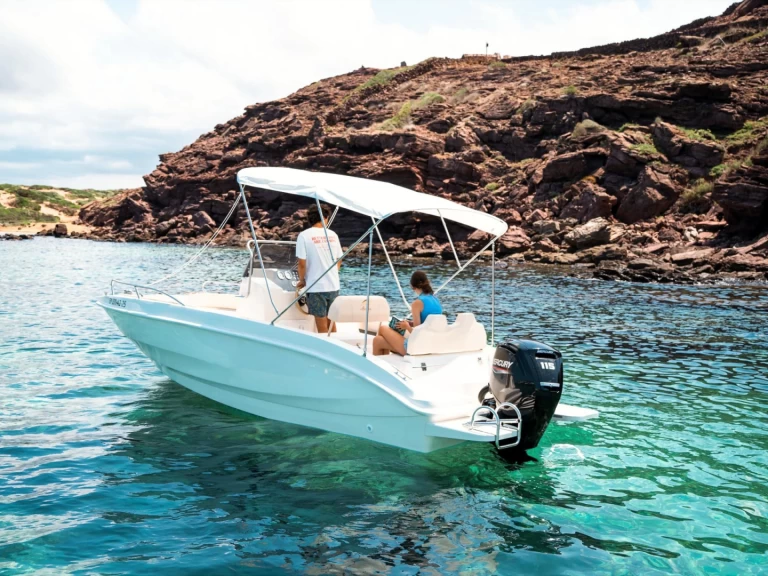 Huur Motorboot met of zonder schipper Marine in Fornells