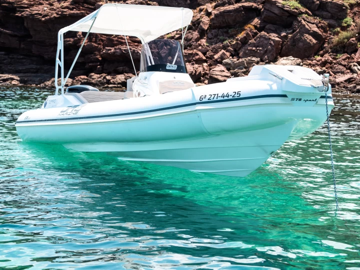 Huur een Oromarine Oromarine S-78 in Fornells