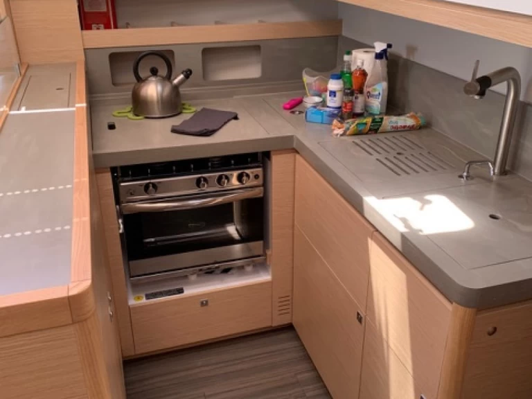 Zeilboot te huur in Lávrio voor de beste prijs