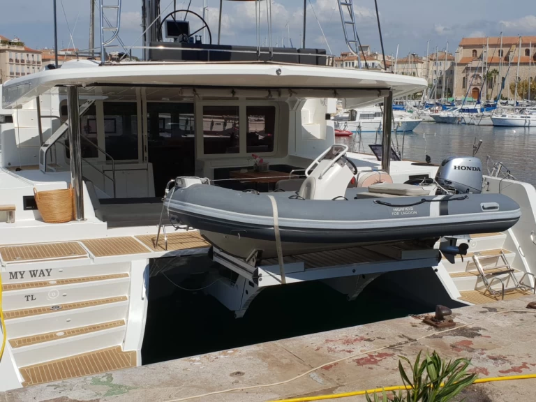 Bootverhuur Ajaccio goedkoop Lagoon 52 F