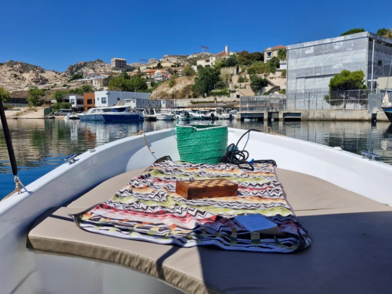 Huur een Rio Yachts 450 in Marseille