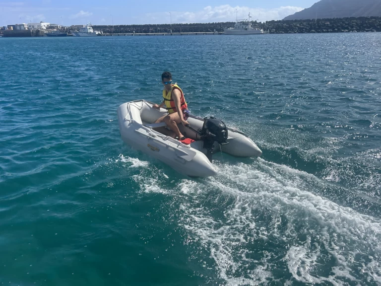 RIB te huur in Caleta de Sebo voor de beste prijs