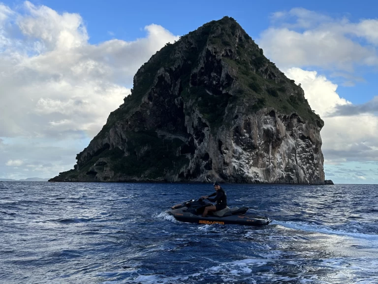 Jet Ski te huur in Fort-de-France voor de beste prijs