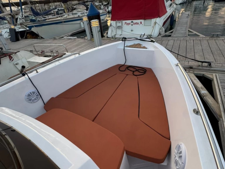 Bootverhuur Boats maks Catt X6 in Alicante via SamBoat