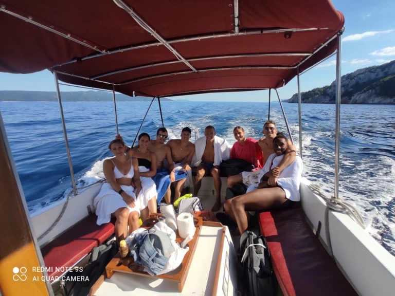 Huur een Jeanneau Islander in Opatija